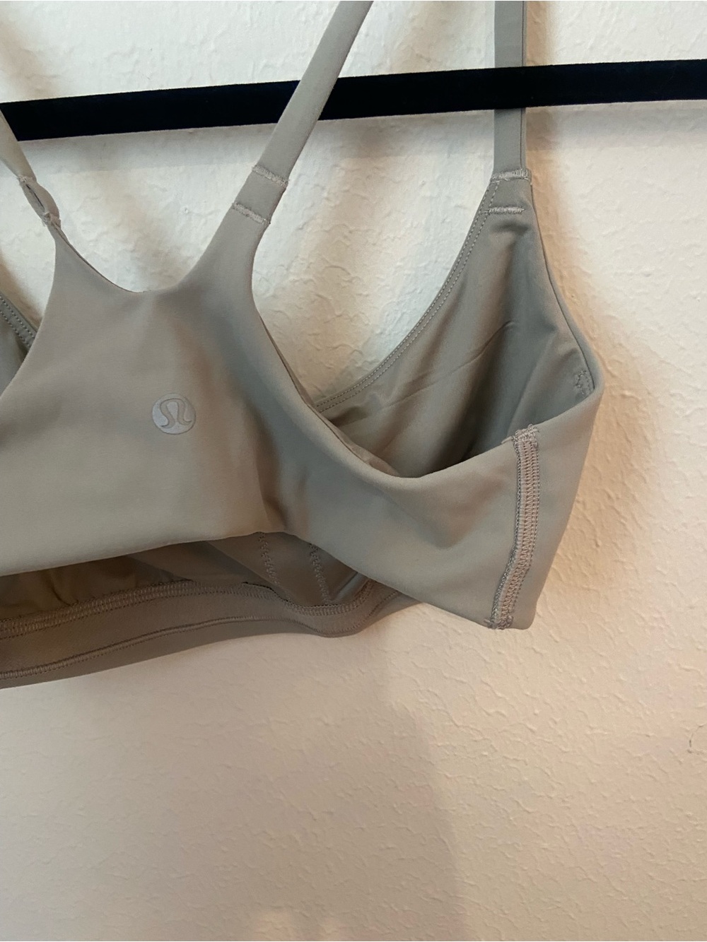 Lululemon Wunder Train Strappy Racer Bra Riverstone Size 4 A/B Cup - Picture 6 of 6
